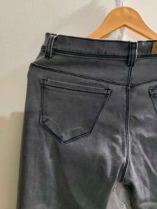 Stylish Grey Denim Jeans for Men
