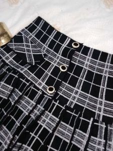 Plaid Pleated Mini Skirt
