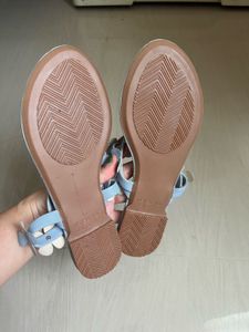 Cute Blue Floral Flip Flops Sandals