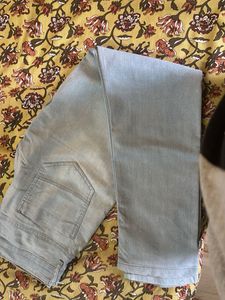 Light Wash Denim Jeans