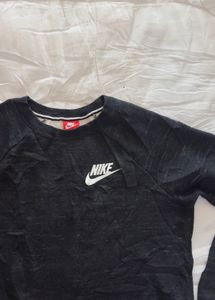 Nike Crew Neck Sweatshirt