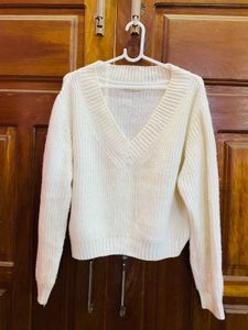 Cozy V-Neck Cream Knit Sweater