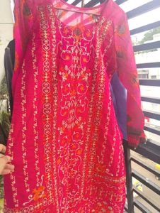Pakistani lawn embroided kurta