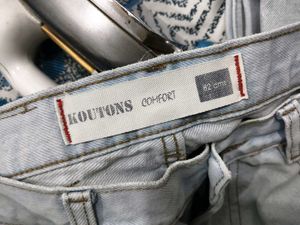 Light Wash Wide Leg Jeans