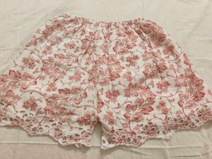 White &amp; Red Floral Eyelet Shorts
