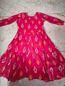 Vibrant Pink Ikat Print Tiered Kurti