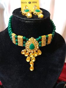 Green Necklace