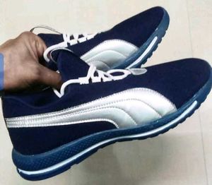 Stylish Navy Blue Sneakers