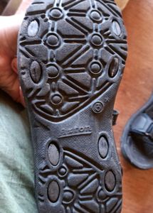 NEOBABY Children's Sandals almost new