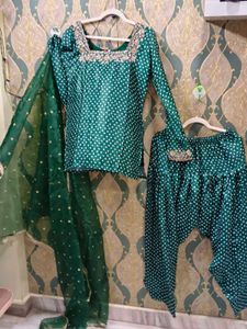 Green Polka Dot Kurta Set with Dupatta