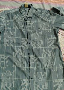 Stylish Men's Printed Button-Down Shirt