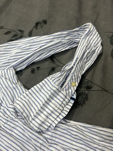 Abercrombie &amp; Fitch Striped Button-Up Shirt