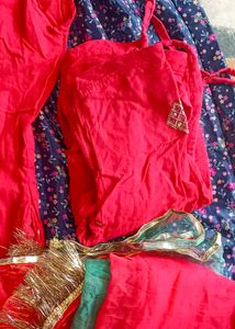 combo of two Rajputi poshak