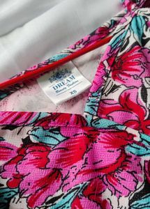 Puff Sleeve Floral Tie-Front Crop Top