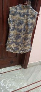 stylish stretchable top