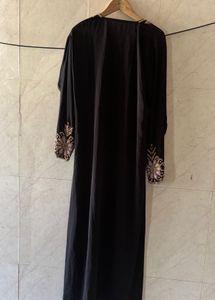 Embroidered Black Abaya