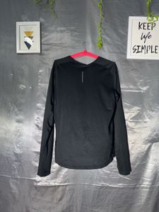 Nike Dri-FIT Long Sleeve Shirt