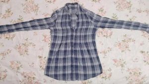 Classic Blue Plaid Button-Up Shirt