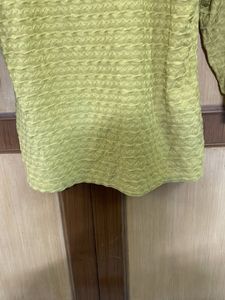 Chic Textured 3/4 Sleeve Top