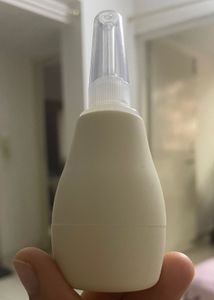 Newborn feeding bottle and nasal cleaner set