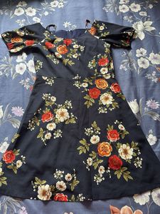 Chic Floral Print Cold Shoulder Dress