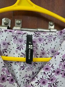 V neck floral print white short kurti