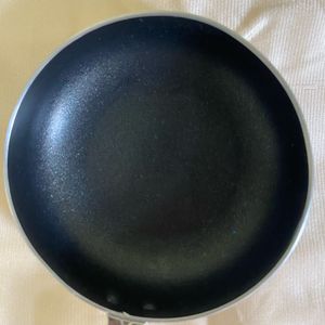 Small Non-Stick Frying Pan 🍳