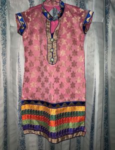 Pink Silk Kurta with Intricate Embroidery