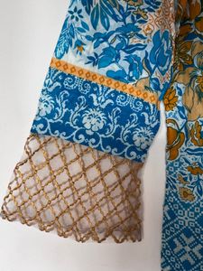 AJIO Boat Neck Printed Kurti Set