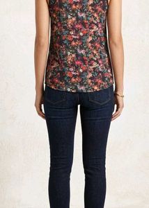 Floral Print Sleeveless Top