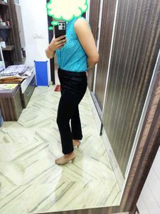 Black Stretchable Bootcut Jeans