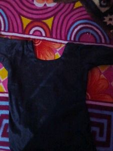 Elegant Black Kurta Set with Intricate Embroidery