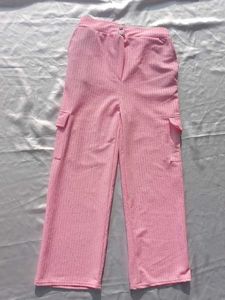 Pink Cargo Pants - Trendy and Stylish!