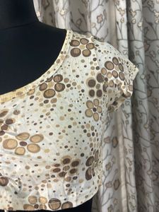 Cute Cropped Ruched Top