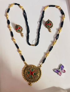 Traditional Indian Mangalsutra and earrings 💕😍😍