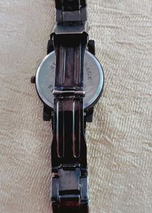 Rado Quartz Elegant Black Dial women's Watch