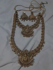 Brand New Semi Bridal Antique Set