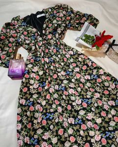 Floral Print V-Neck Mini Dress