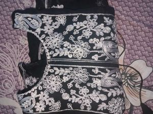 I'm Selling A Tunic Top In Black Colour Georgette
