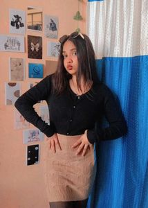 ❤️Waist 24 to 30 Knitted Mini Skirt❤️