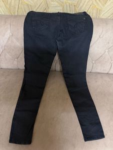 Black Skinny Fit Jeans comfortable material make u