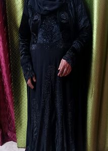 Beautiful Naqab With Hijab Dupatta
