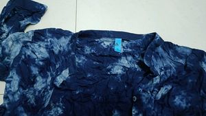 Tie-Dye Long Sleeve Top