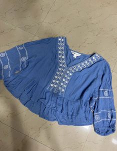 Baby blue top