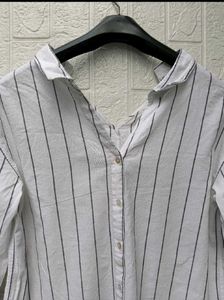 New with tag Classic Striped Button-Up Shirt
