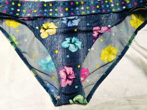 🇳🇿💫🎀Cute Floral Print Bikini Briefs