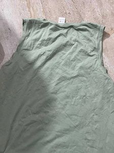Mint Green Sleeveless Tank Top for sports
