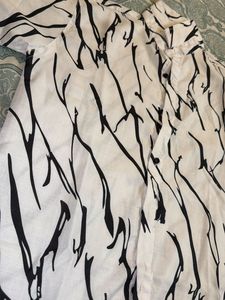 Stylish Abstract Print Short Sleeve Shirt