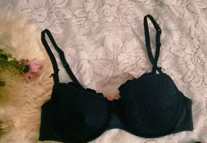 Elegant Black Lace Bra and Panty Set👍👍👍👍