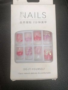 Press-On Nails with Bow